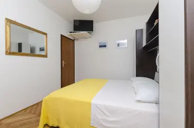 Krevet ili kreveti u jedinici u objektu Apartments Nediljka