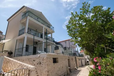 Zgrada u kojoj se nalazi apartman