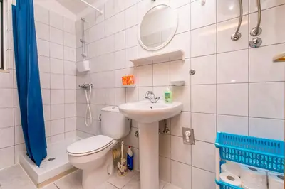 Kupaonica u objektu Apartments Berislav