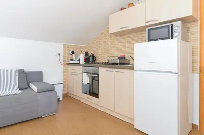 Kuhinja ili čajna kuhinja u objektu Apartment Ana