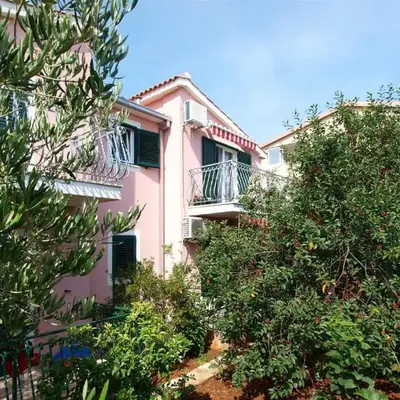 Apartments Suncica