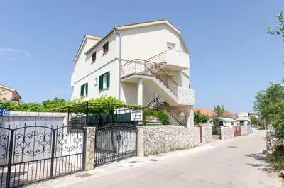 Zgrada u kojoj se nalazi apartman