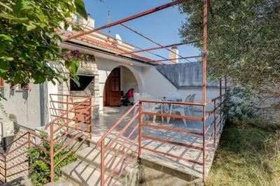 Zgrada u kojoj se nalazi apartman
