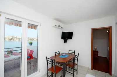 TV i/ili zabavni centar u objektu Apartments Jadranka