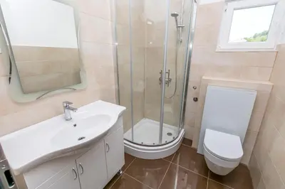 Kupaonica u objektu Apartments Jadranka