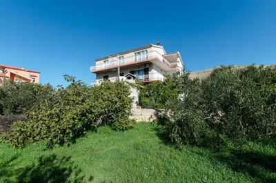 Zgrada u kojoj se nalazi apartman