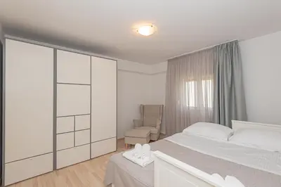 Krevet ili kreveti u jedinici u objektu Dazlina Resort New! 14 guests villa, Breakfast & Pool
