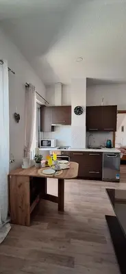Kuhinja ili čajna kuhinja u objektu Lily Apartments with a spectacular wiew