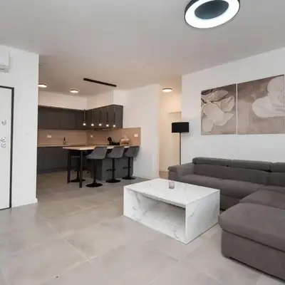 Anavi Apartment