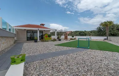 Tlocrt objekta Luxury Villa Ivy