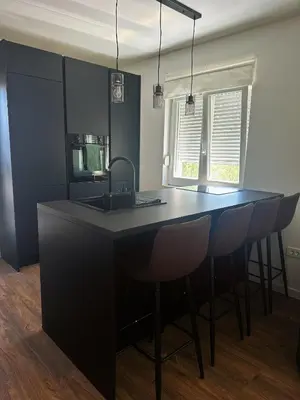 Kuhinja ili čajna kuhinja u objektu C Residence