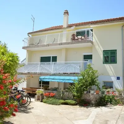 Milena & Vinko Apartments Vodice