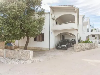 Zgrada u kojoj se nalazi apartman