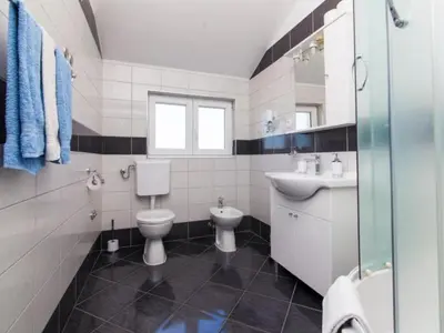 Kupaonica u objektu Villa Ava - Five Bedroom Villa with Swimming pool