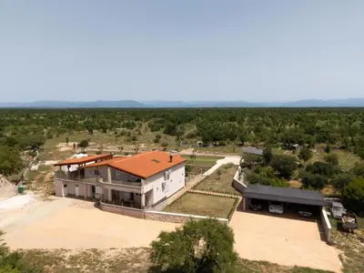 Priroda u blizini vila