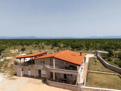 Priroda u blizini vila