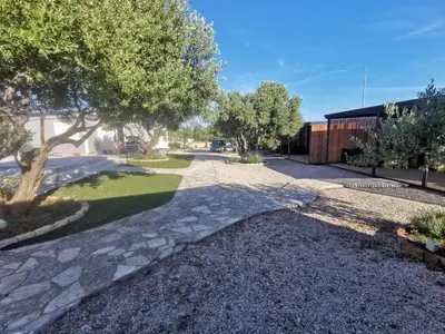 Okolica vikendica ili susjedstvo u blizini