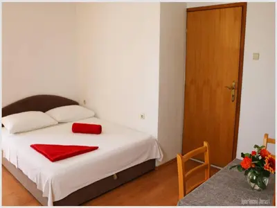 Krevet ili kreveti u jedinici u objektu Apartments Juras - Studio Apartment with Loggia Ana