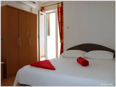 Krevet ili kreveti u jedinici u objektu Apartments Juras - Studio Apartment with Loggia Ana
