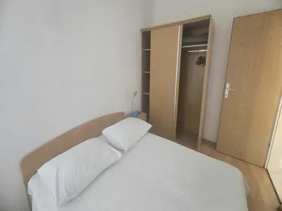 Krevet ili kreveti u jedinici u objektu Apartments Mateo - One Bedroom Apartment - White