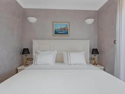 Krevet ili kreveti u jedinici u objektu Villa Carolus in Vodice - Five Bedroom Villa with Terrace and Swimming pool