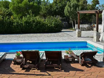 Bazen u objektu Holiday Home Mystc Woods ili u blizini