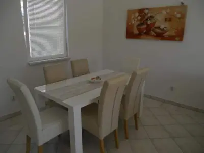 Tlocrt objekta Apartments Dea & Paula - Two Bedroom Apartment with Terrace