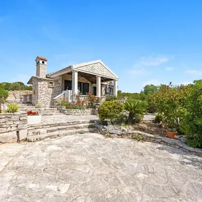 Gorgeous Home In Zirje With Wifi