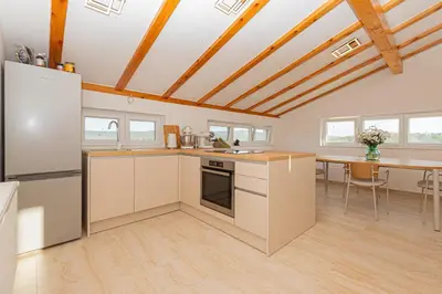 Kuhinja ili čajna kuhinja u objektu Dazlina Resort Apartments