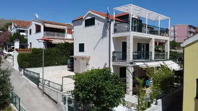 Zgrada u kojoj se nalazi apartman