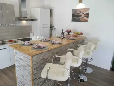 Kuhinja ili čajna kuhinja u objektu Holiday Home Luca