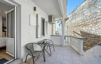 Balkon ili terasa u objektu 1 Bedroom Stunning Apartment In Vodice