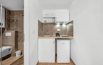 Kupaonica u objektu 1 Bedroom Stunning Apartment In Vodice