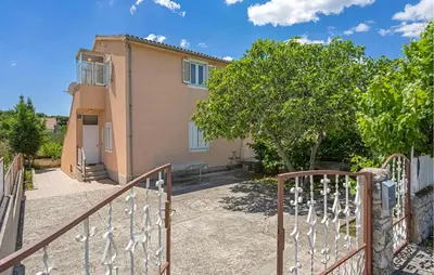 Zgrada u kojoj se nalazi apartman