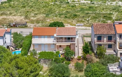 Zgrada u kojoj se nalazi apartman