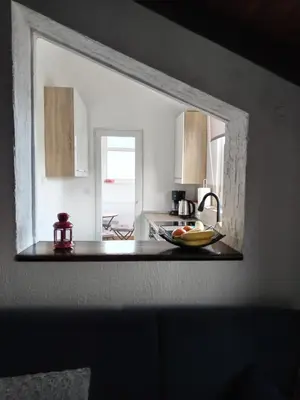 Kuhinja ili čajna kuhinja u objektu Ana Apartment