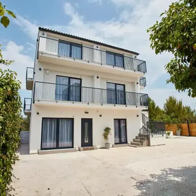 Villa Cherry