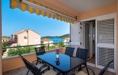 Balkon ili terasa u objektu Gorgeous Apartment In Razanj With Wifi