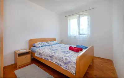 Krevet ili kreveti u jedinici u objektu Gorgeous Apartment In Razanj With Wifi