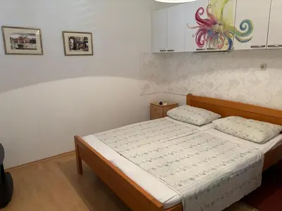 Krevet ili kreveti u jedinici u objektu 3 bedroom Apartment on the sea with garden