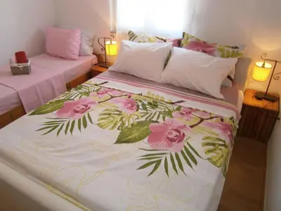 Krevet ili kreveti u jedinici u objektu Apartment in Vodice 53803