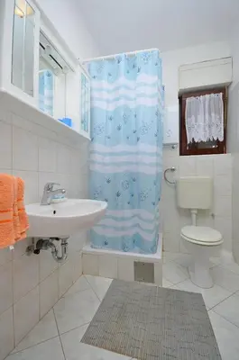 Kupaonica u objektu Apartments Branko