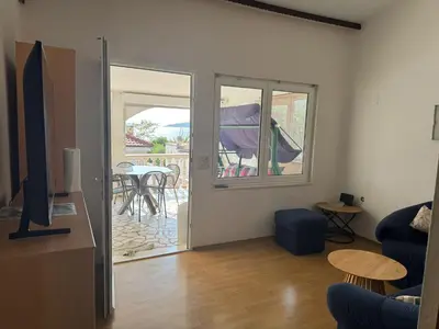TV i/ili zabavni centar u objektu Apartmani H,I i M