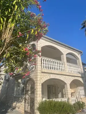 Zgrada u kojoj se nalazi apartman
