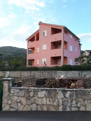 Zgrada u kojoj se nalazi apartman