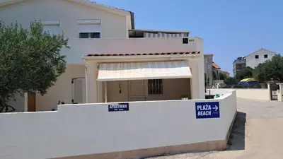 Zgrada u kojoj se nalazi apartman