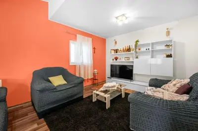 TV i/ili zabavni centar u objektu Apartment Desiree Bilice - Sibenik