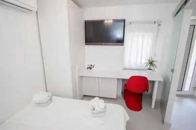 Krevet ili kreveti u jedinici u objektu Luxury Studio Apartment White Sensation