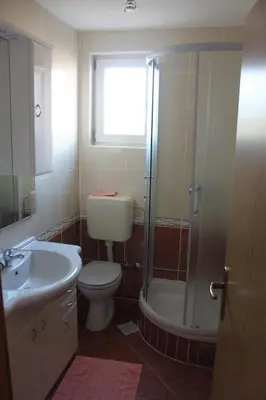 Kupaonica u objektu Apartments Miletic J-I