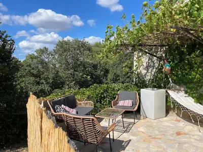 Vrt u objektu Villa Toni by BOTANICA Traditional stone house